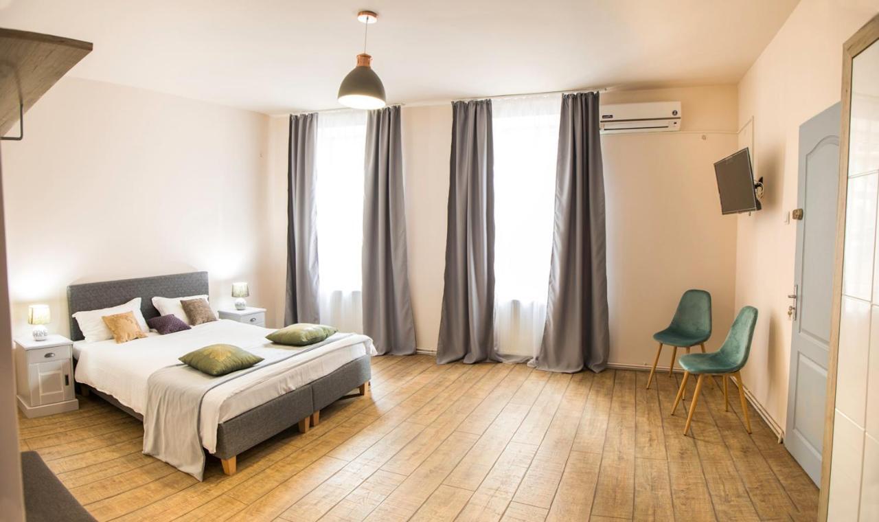 Quarisma Apartment Sibiu Luaran gambar