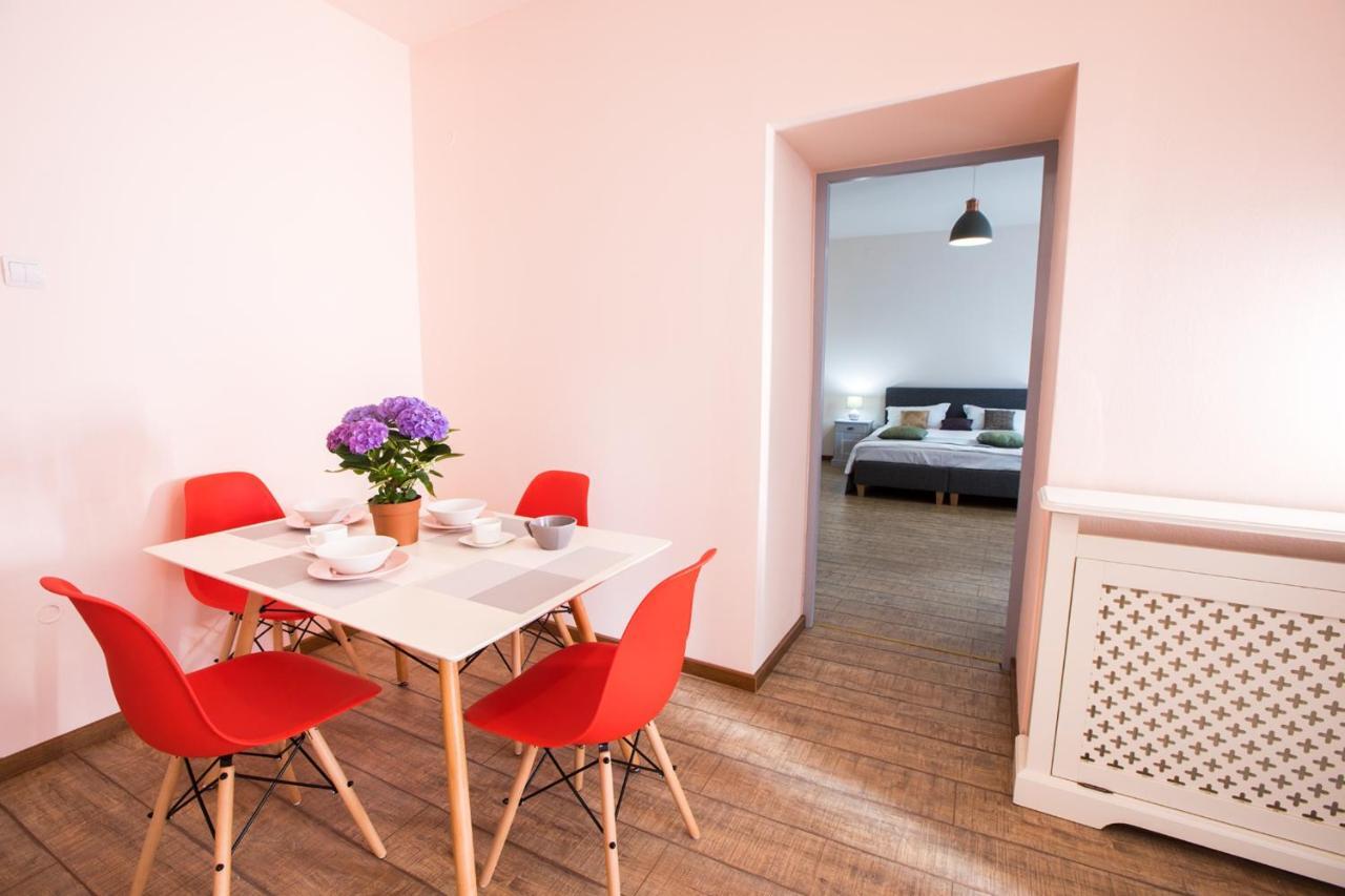 Quarisma Apartment Sibiu Luaran gambar